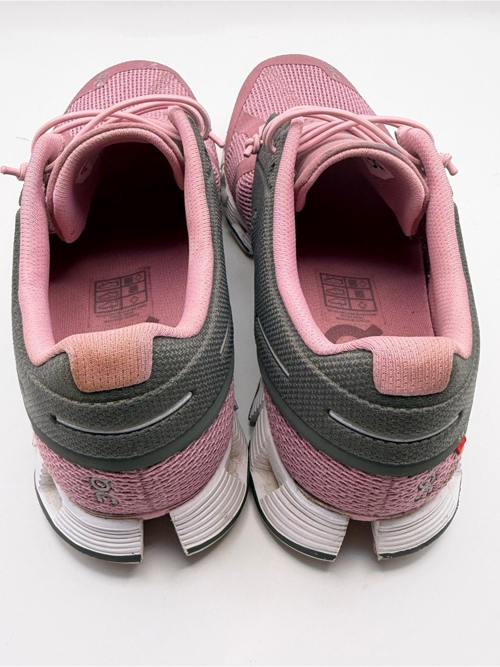 On Running Women's Dusty Rose and Charcoal Cloud Running Shoes - Picture 10 of 12